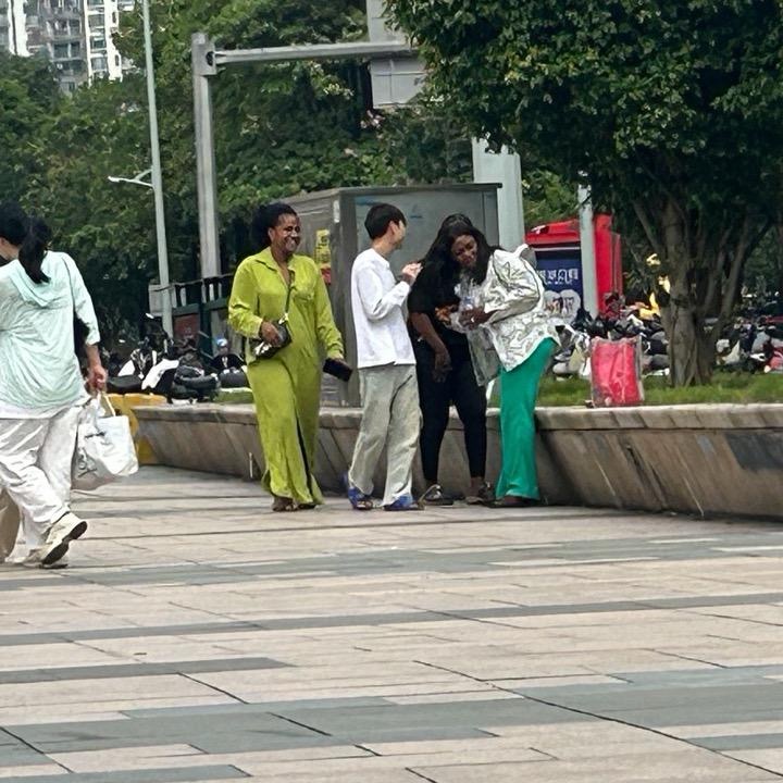 加载中